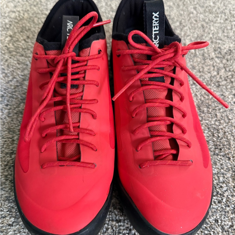 Arc'teryx Acrux SL Approach Shoe Womens Sz 8, Coated, Ortholite Sole